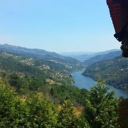 度假居 Quinta De Catapeixe Douro River *